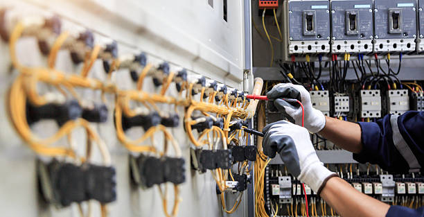 Professional Electrician technician working in West Baraboo, WI